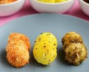 Mini masala idli – South Indian street snack for takeaway